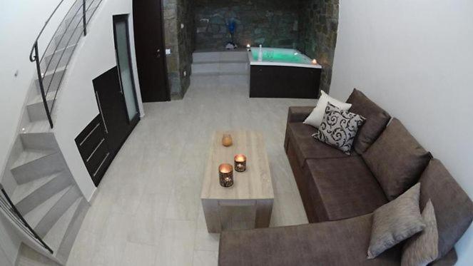 Stone Suites بيفكوهوري المظهر الخارجي الصورة