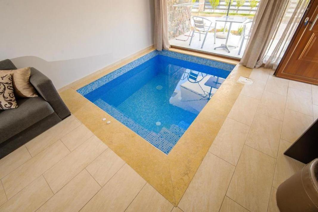 Stone Suites بيفكوهوري المظهر الخارجي الصورة